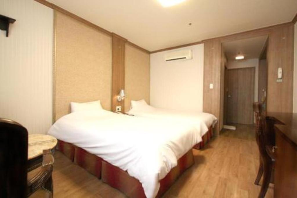 Hotel Olympic Changwon Exterior foto